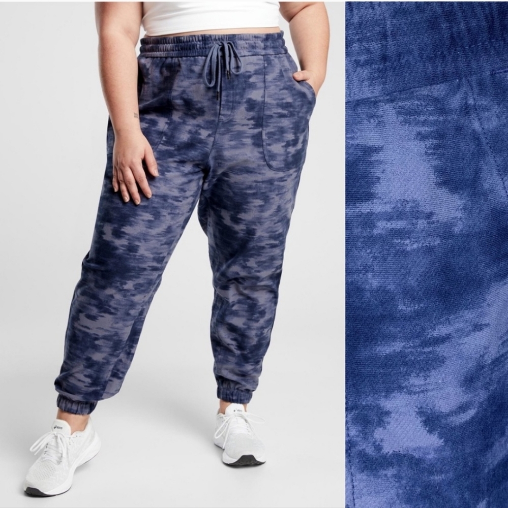 Athleta Farallon Printed Jogger Blue Tie Die 22